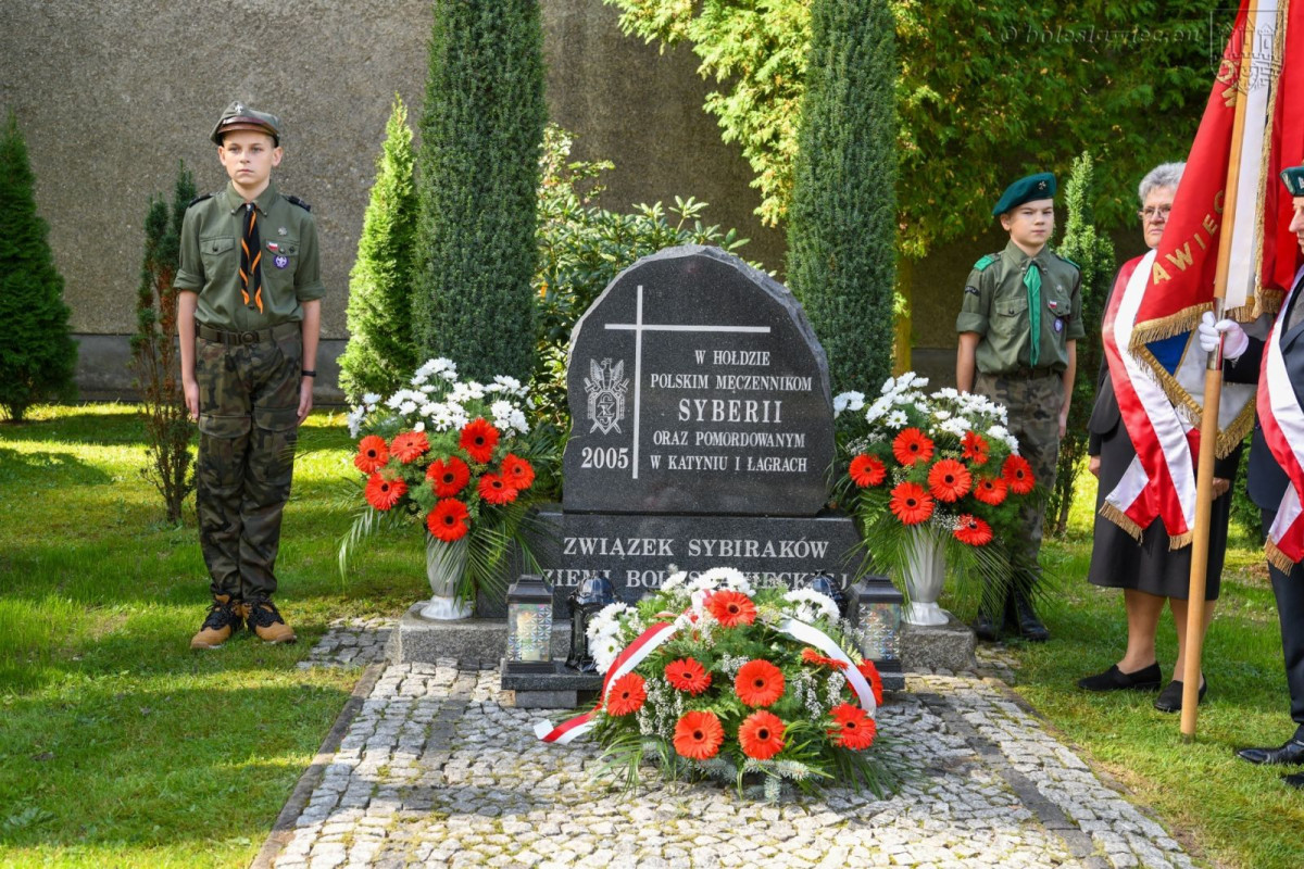 Oddali hołd męczennikom Syberii oraz pomordowanym w Katyniu i łagrach