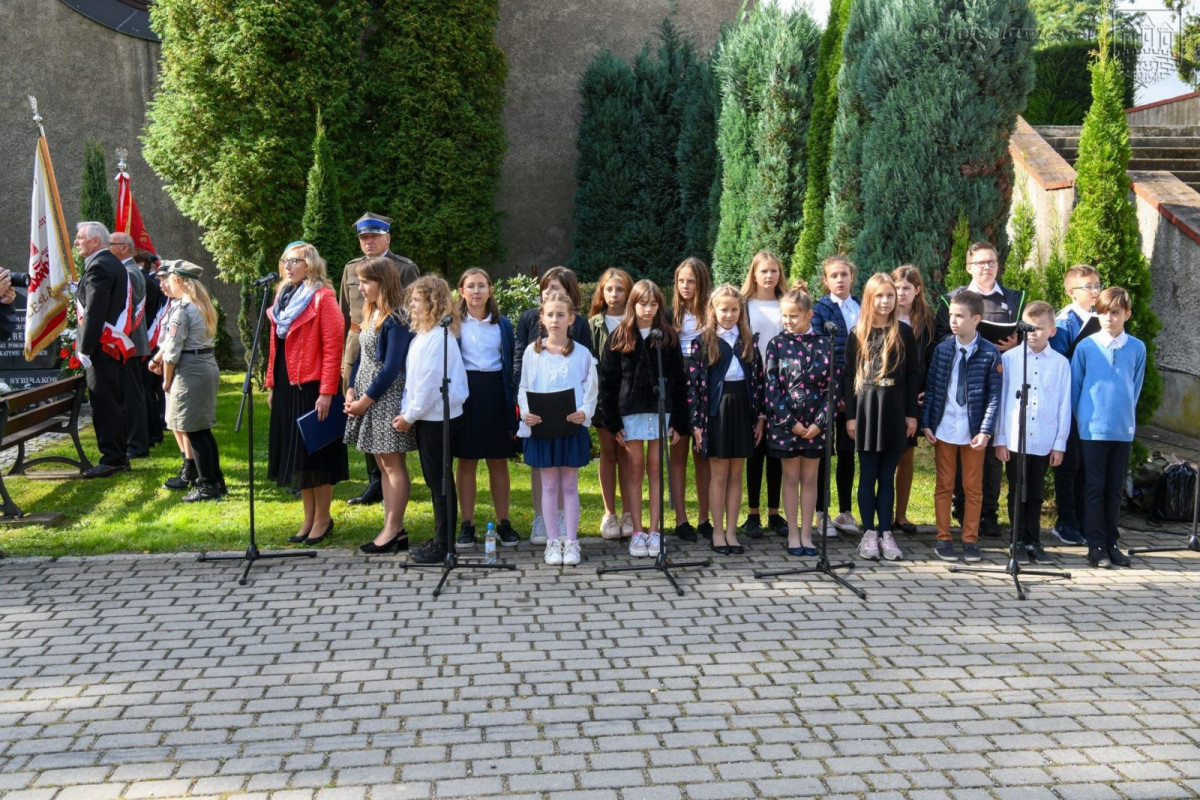 Oddali hołd męczennikom Syberii oraz pomordowanym w Katyniu i łagrach