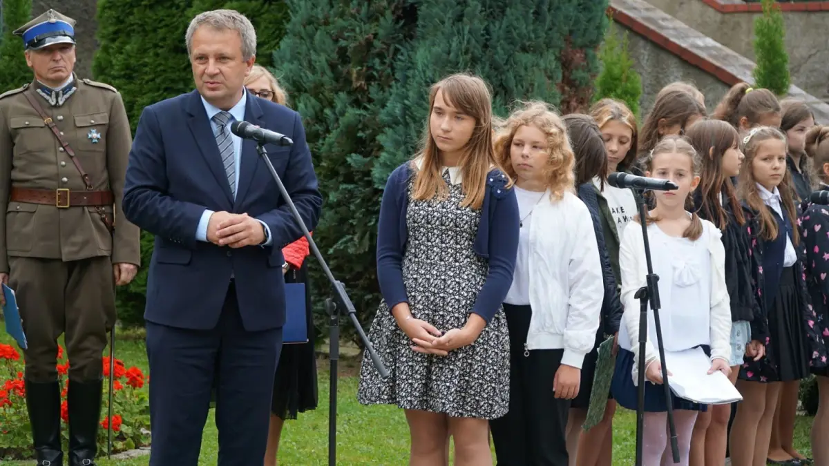 Udział starosty bolesławieckiego w obchodach Światowego Dnia Sybiraka w Bolesławcu