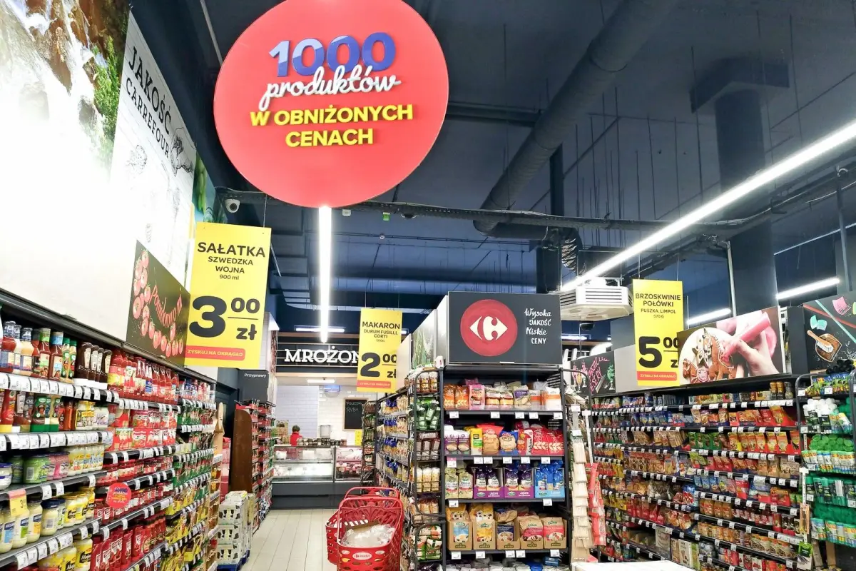 Sklep Carrefour ul. Śluzowa w Bolesławcu