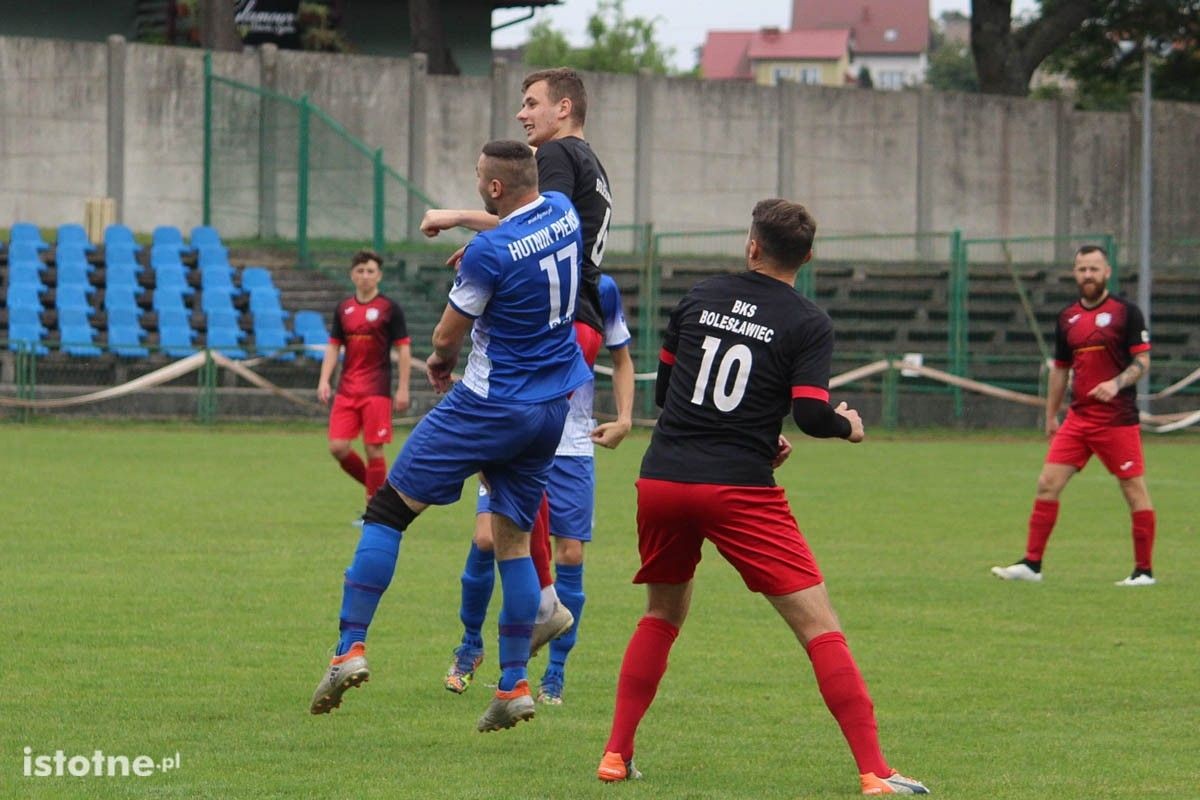 BKS nie zwalnia tempa. Hutnik Pieńsk pokonany
