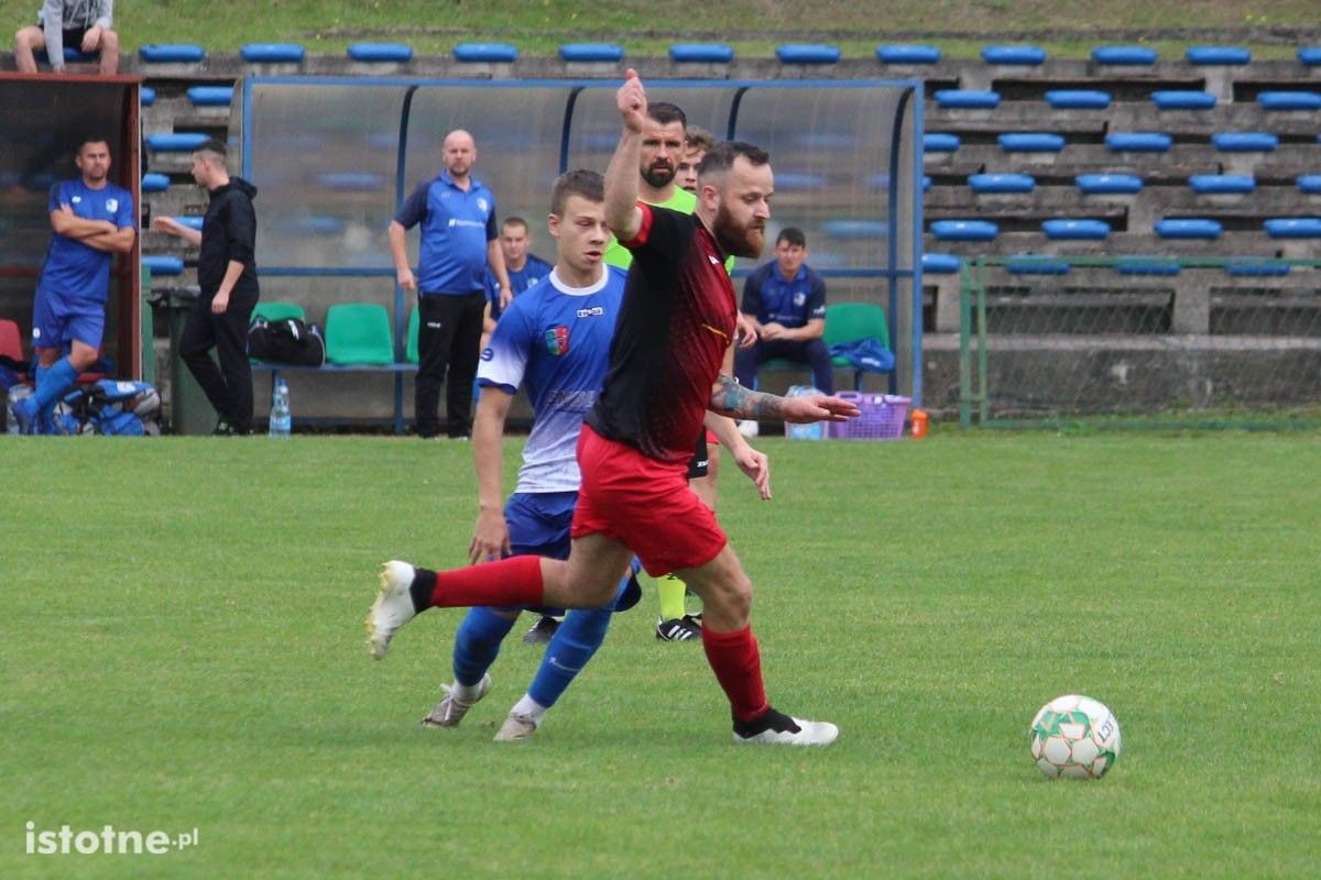 BKS nie zwalnia tempa. Hutnik Pieńsk pokonany