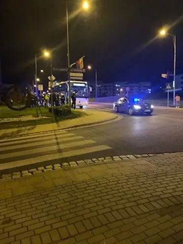Nocna akcja policji na Karola Miarki