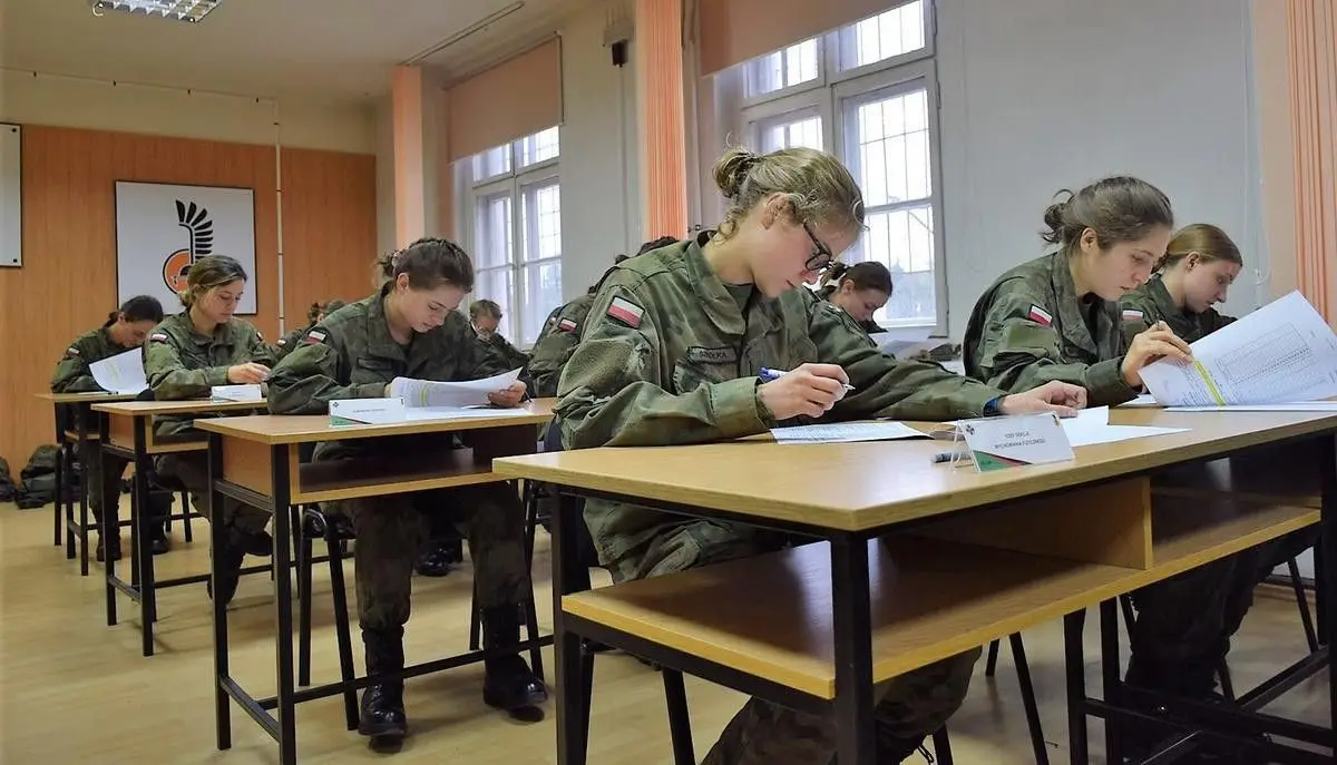 Szkolenie w 23 Śląskim Pułku Artylerii w Bolesławcu