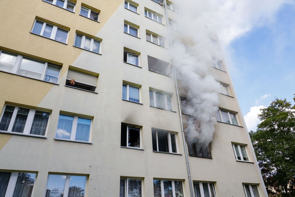 Pożar przy ul. Bielskiej w Bolesławcu