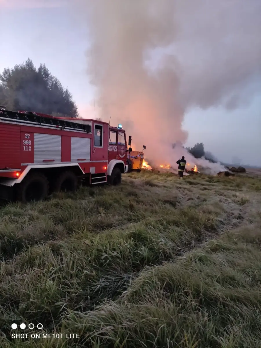 Pożar stogu siana
