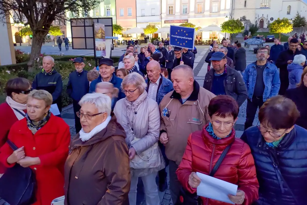 Протестують на болеславецькому Ринку, не хочуть Polexit
