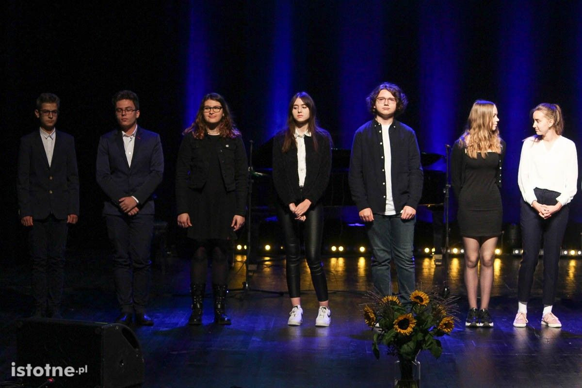 Gala wręczenia nagród najzdolniejszym uczniom i najlepszym nauczycielom