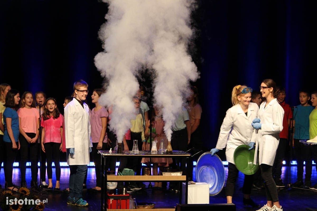 Gala wręczenia nagród najzdolniejszym uczniom i najlepszym nauczycielom