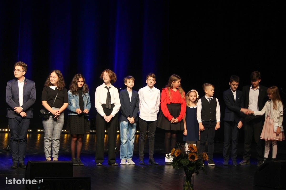 Gala wręczenia nagród najzdolniejszym uczniom i najlepszym nauczycielom