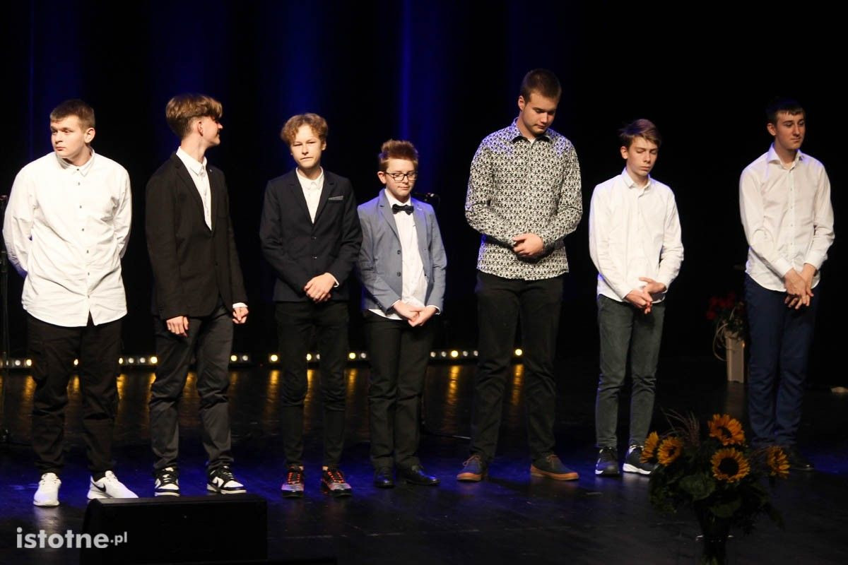 Gala wręczenia nagród najzdolniejszym uczniom i najlepszym nauczycielom