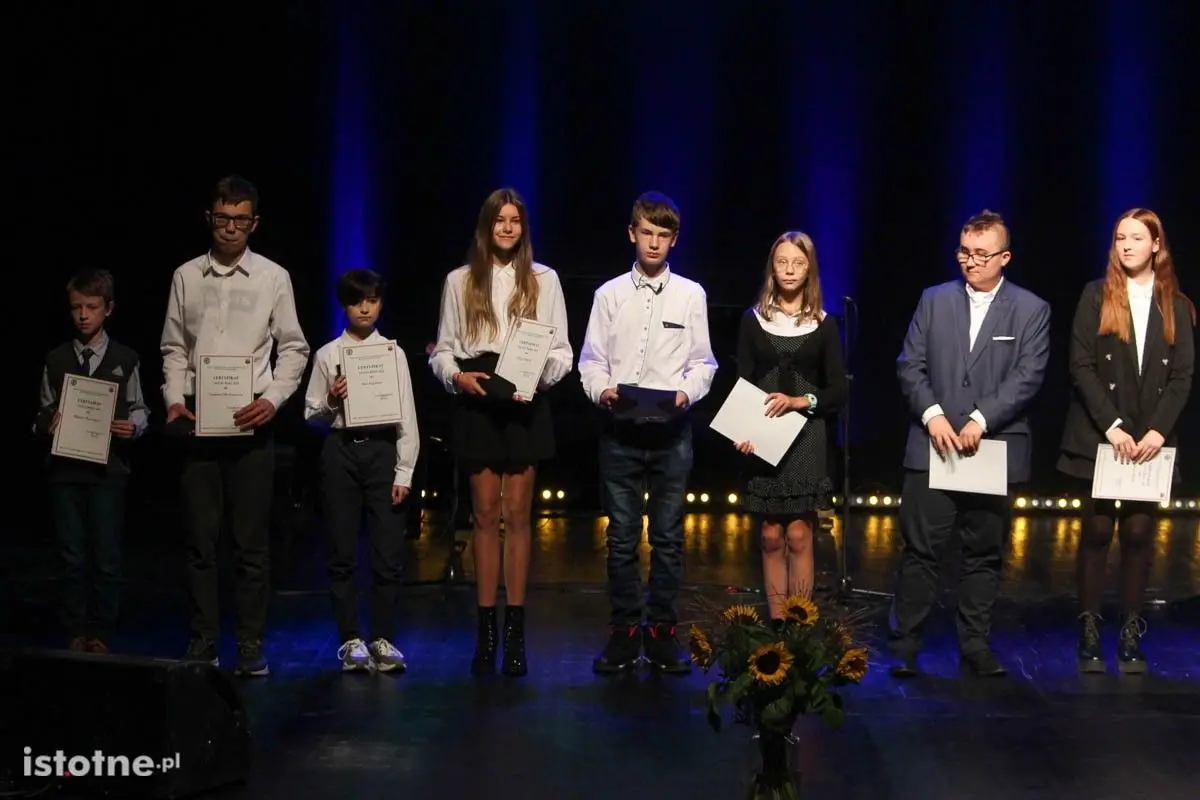 Gala wręczenia nagród najzdolniejszym uczniom i najlepszym nauczycielom