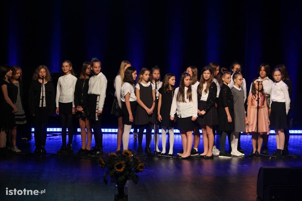 Gala wręczenia nagród najzdolniejszym uczniom i najlepszym nauczycielom