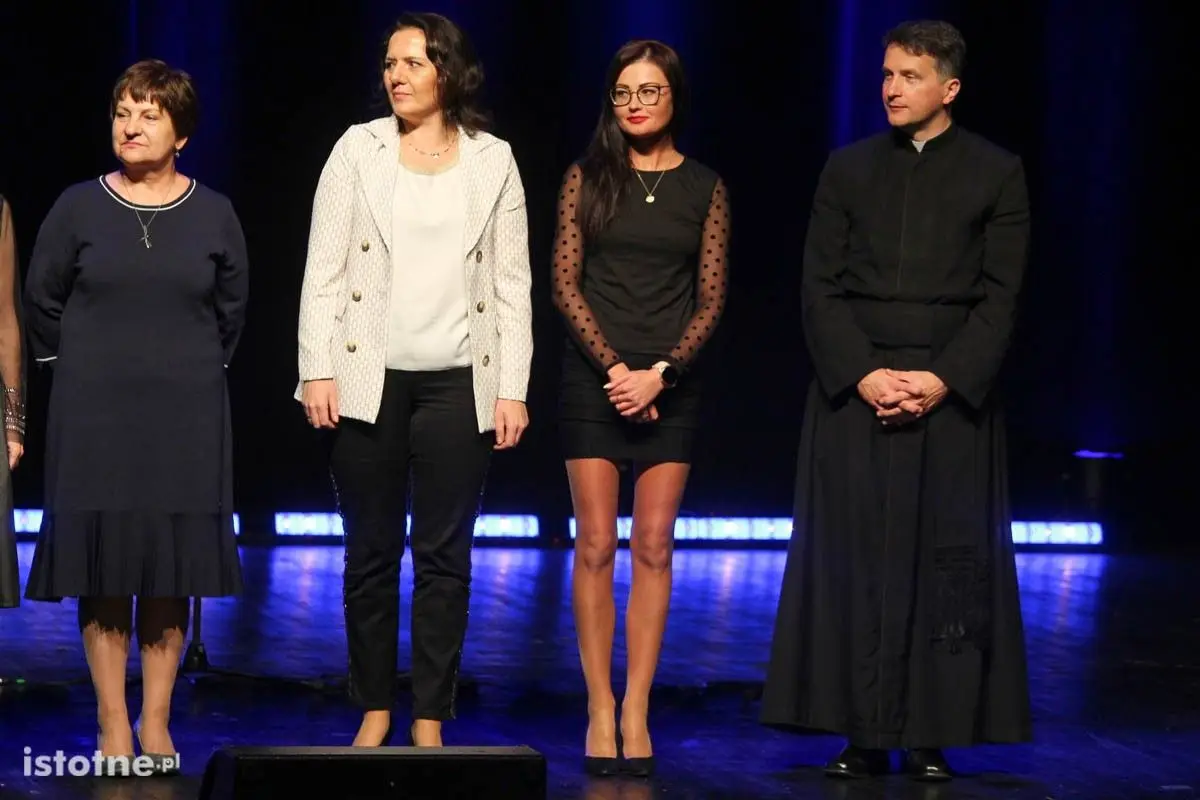 Gala wręczenia nagród najzdolniejszym uczniom i najlepszym nauczycielom