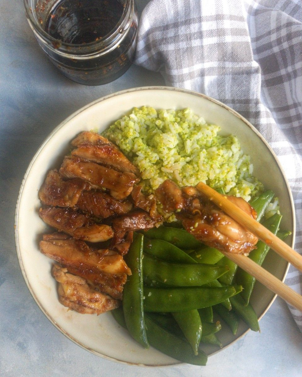 Kurczak teriyaki z brokułowym ryżem