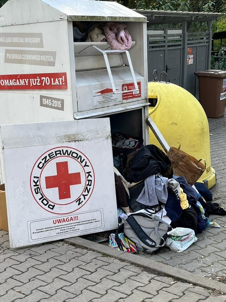 Bałagan przy ulicy Polnej w Bolesławcu