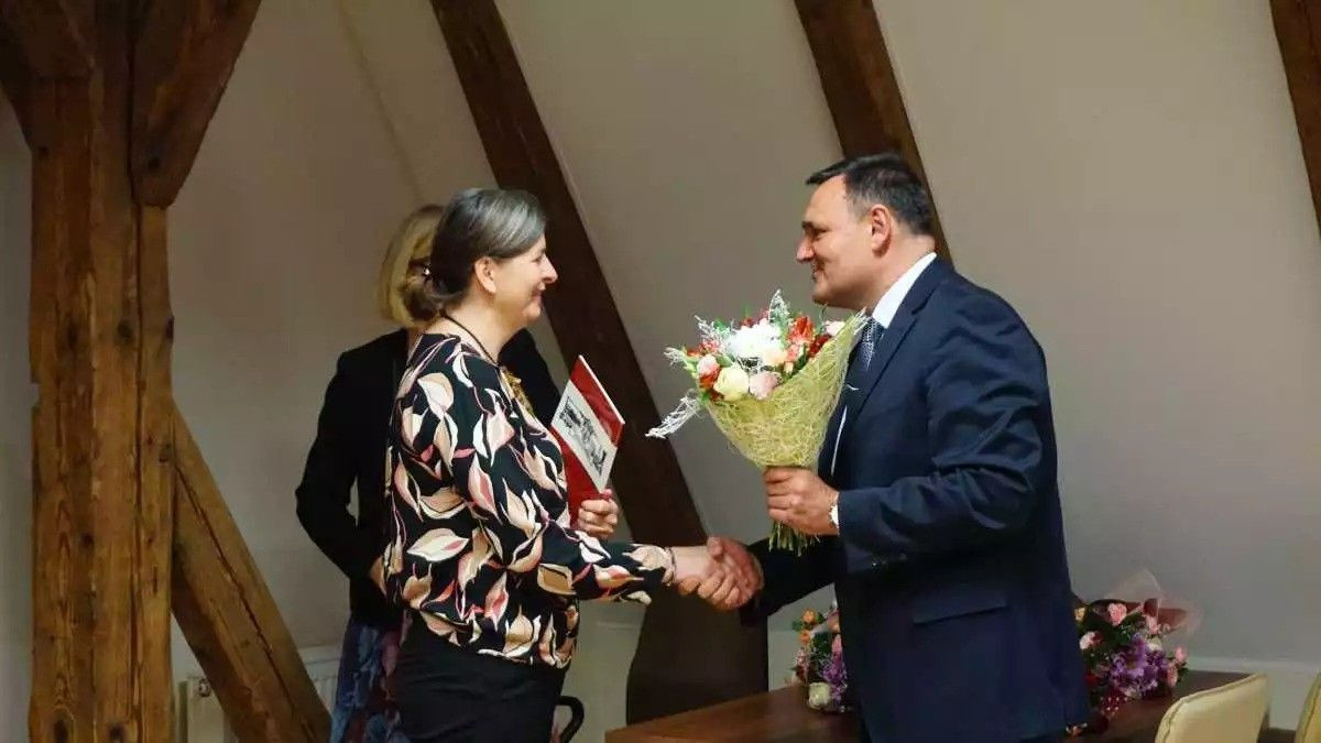 Wyróżniający się nauczyciele z gminy Nowogrodziec uhonorowani