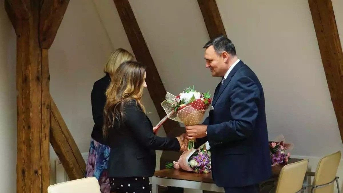 Wyróżniający się nauczyciele z gminy Nowogrodziec uhonorowani