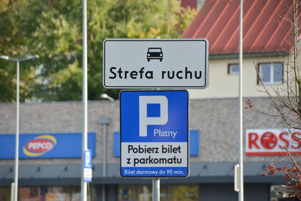 Płatne parkingi przy bolesławieckich galeriach
