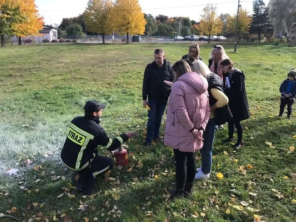 Działania strażaków z Nowogrodźca