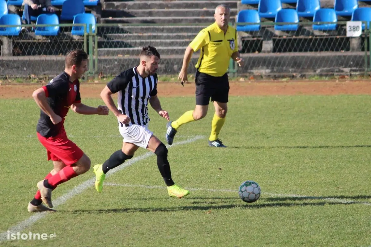 Mecz BKS II Bolesławiec - Bóbr Dąbrowa Bolesławiecka