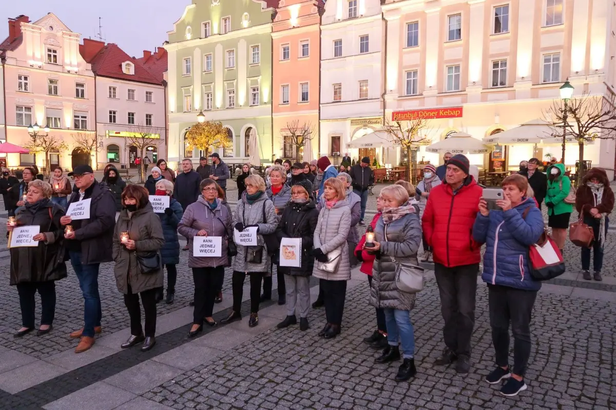 Protest w Bolesławcu "Ani Jednej Więcej"