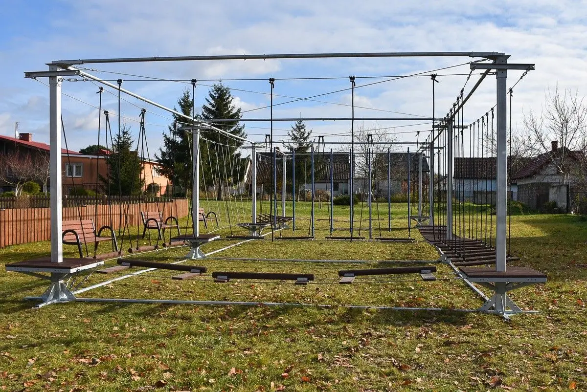 Park linowy w Gromadce