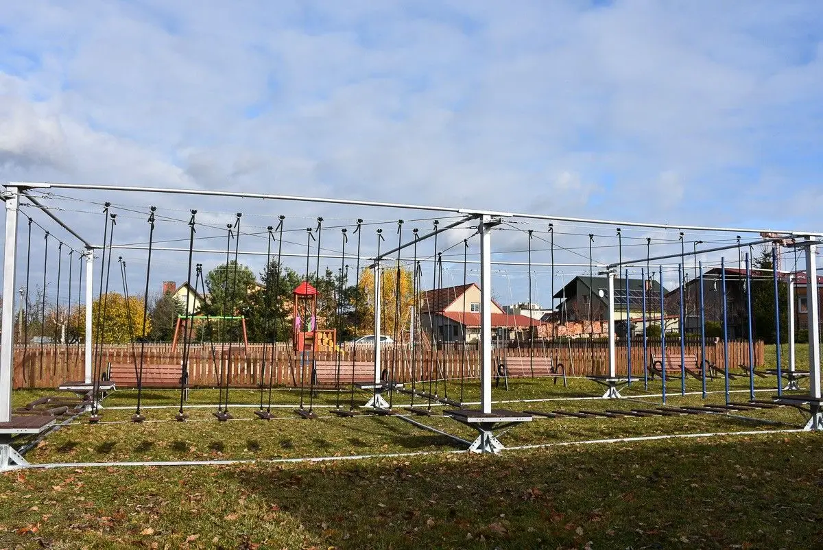 Park linowy w Gromadce