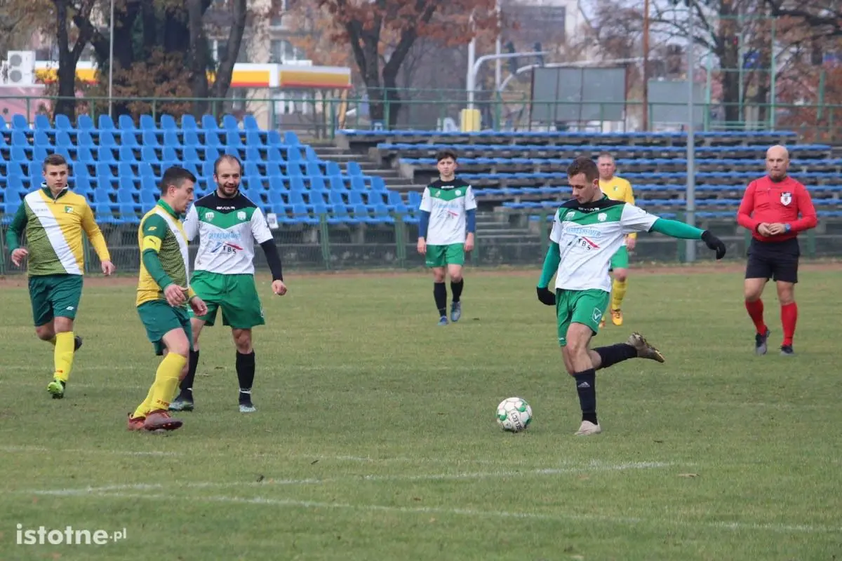 Mecz BKS II Bolesławiec - Zbylut Zbylutów