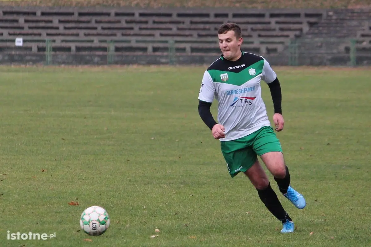 Mecz BKS II Bolesławiec - Zbylut Zbylutów