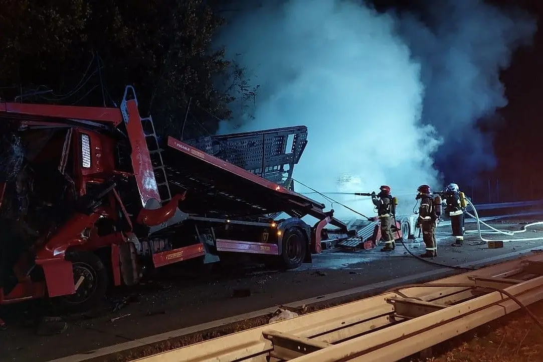 Karambol z udziałem pięciu samochodów na A4