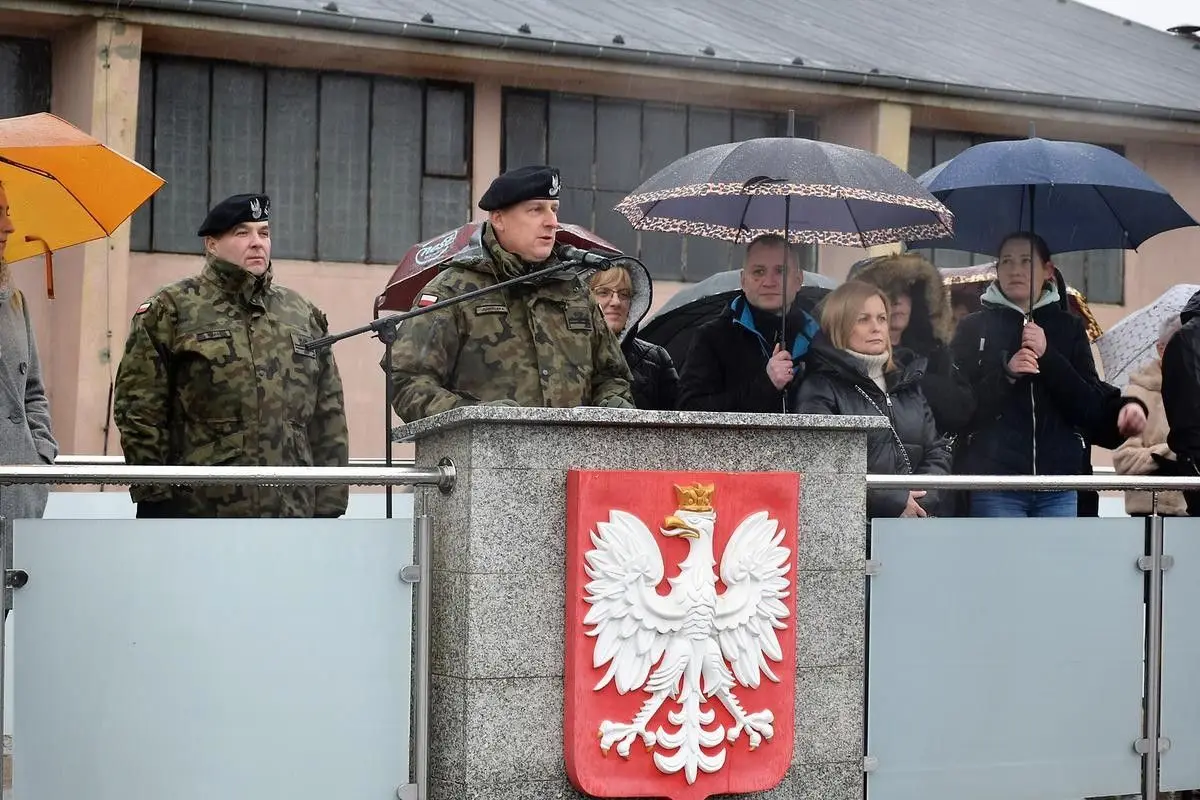 Święto Artylerzystów i ślubowanie uczniów klasy mundurowej z II LO w Bolesławcu