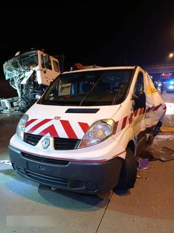 A4: Dwa wypadki z udziałem ciężarówek, w tym jeden śmiertelny