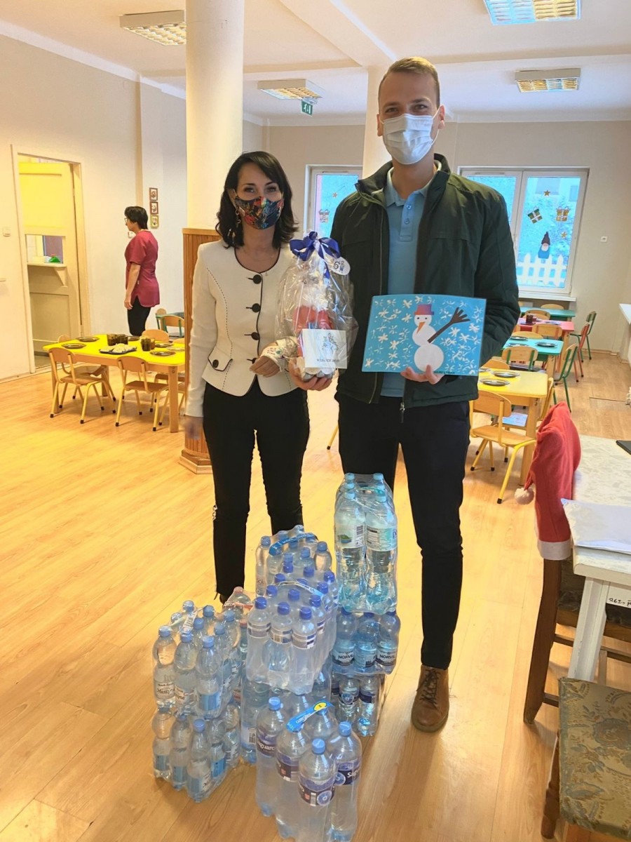 Woda dla pacjentów w oddziałach covidowych w Bolesławcu