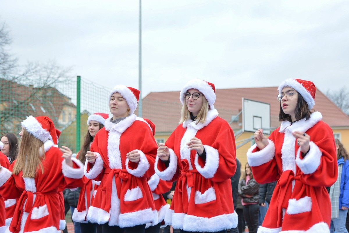 Otwarcie kompleksu boisk przy I LO w Bolesławcu