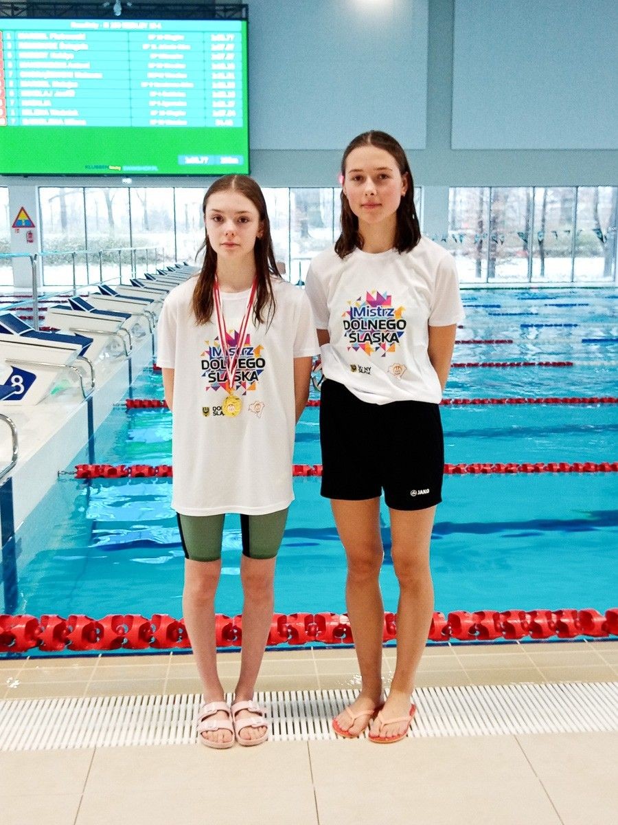 Uczennica „jedynki” podwójną mistrzynią Dolnego Śląska w pływaniu