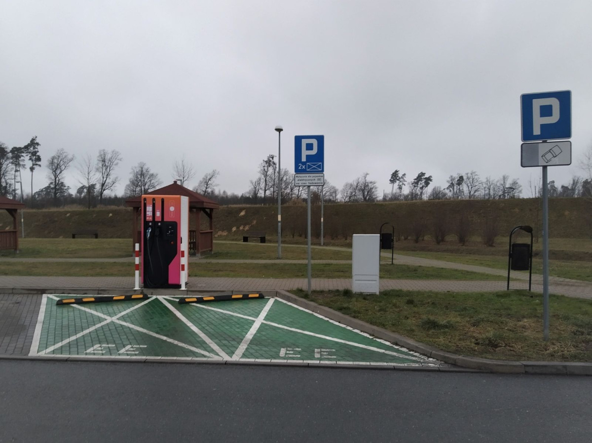 Stacja ładowania pojazdów elektrycznych