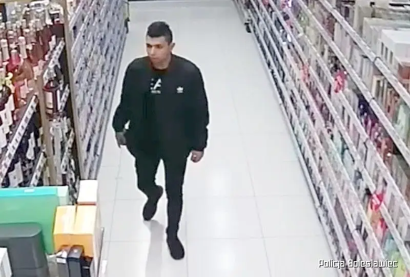 Poszukiwany przez policję podejrzany w sprawie kradzieży perfum