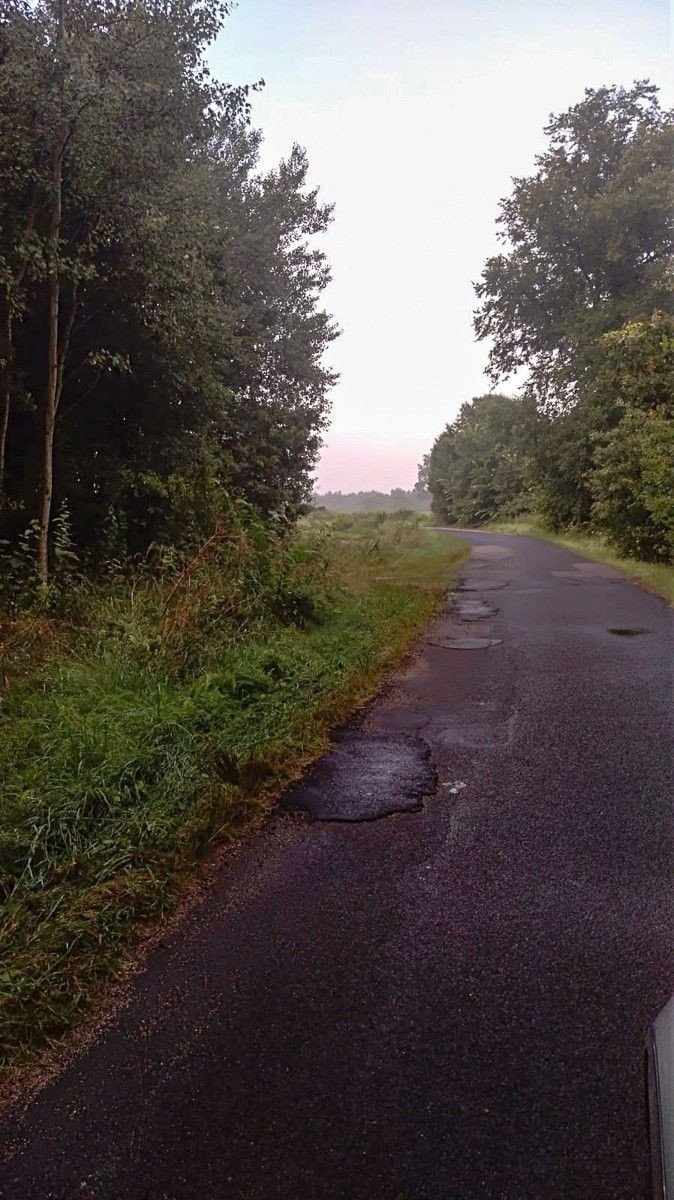 Dziurawa droga w gminie Bolesławiec