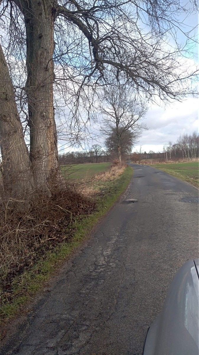 Dziurawa droga w gminie Bolesławiec