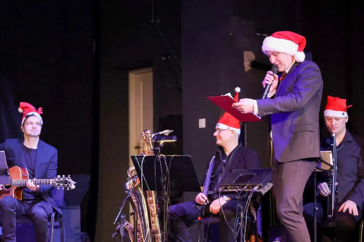 Koncert Noworoczny INIEMMAMOCNE z Patrycjuszem Gruszeckim w Teatrze Starym
