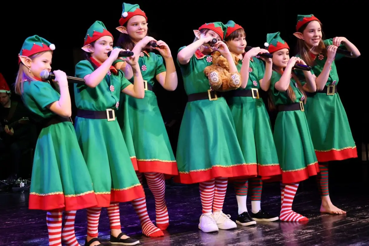 Koncert Noworoczny INIEMMAMOCNE z Patrycjuszem Gruszeckim w Teatrze Starym