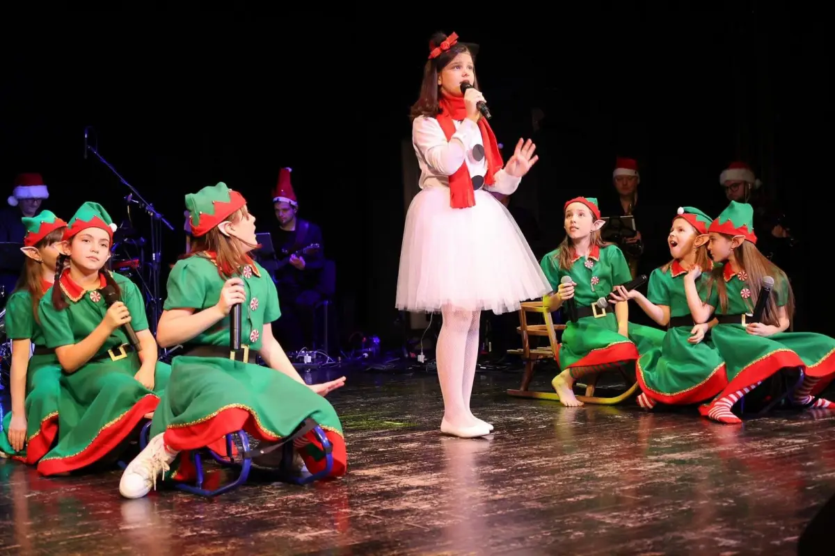 Koncert Noworoczny INIEMMAMOCNE z Patrycjuszem Gruszeckim w Teatrze Starym