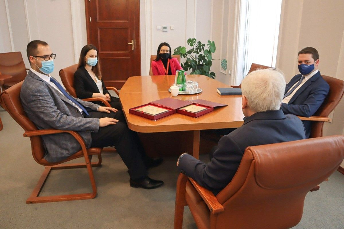 Operatorzy docenieni przez MSWiA