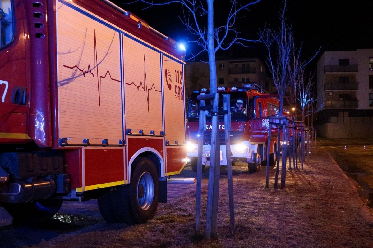 Pożar mieszkania w budynku na alei Wojska Polskiego w Bolesławcu