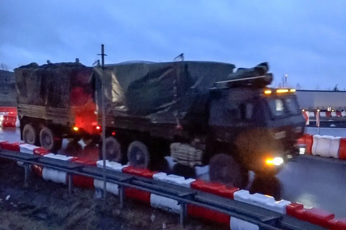 Kolejna kolumna pojazdów US Army wjechała do Polski