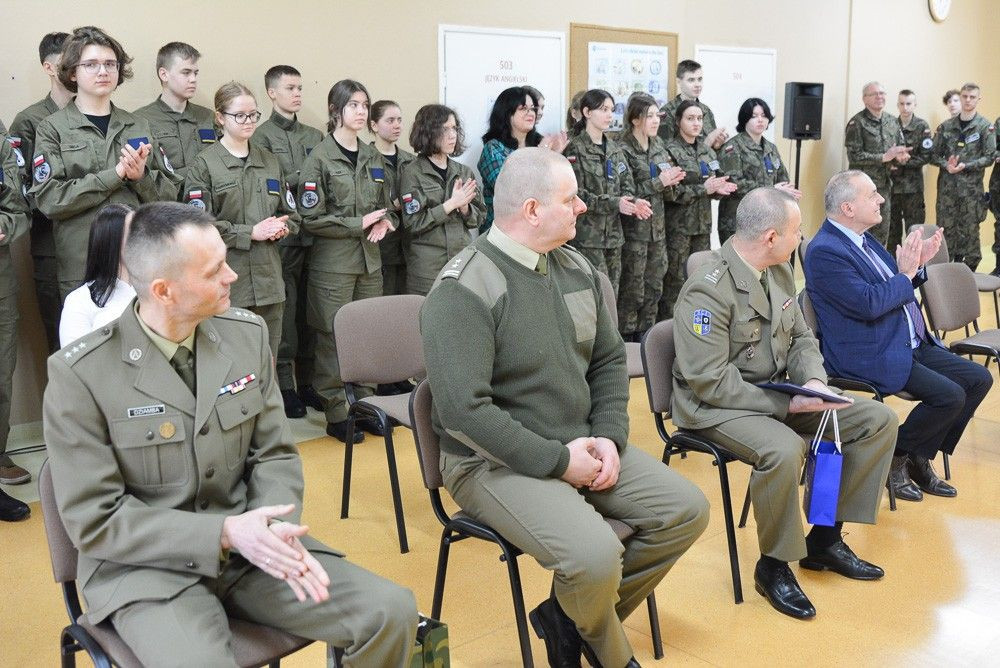 Otwarcie klasy CYBER.MIL w II Liceum Ogólnokształcącym w Bolesławcu