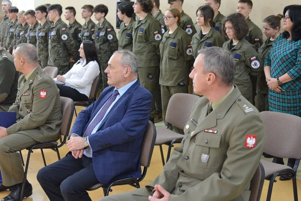 Otwarcie klasy CYBER.MIL w II Liceum Ogólnokształcącym w Bolesławcu