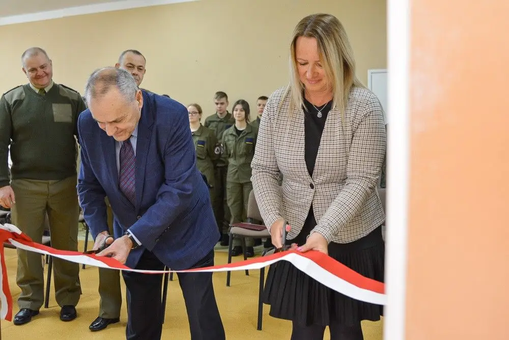 Otwarcie klasy CYBER.MIL w II Liceum Ogólnokształcącym w Bolesławcu