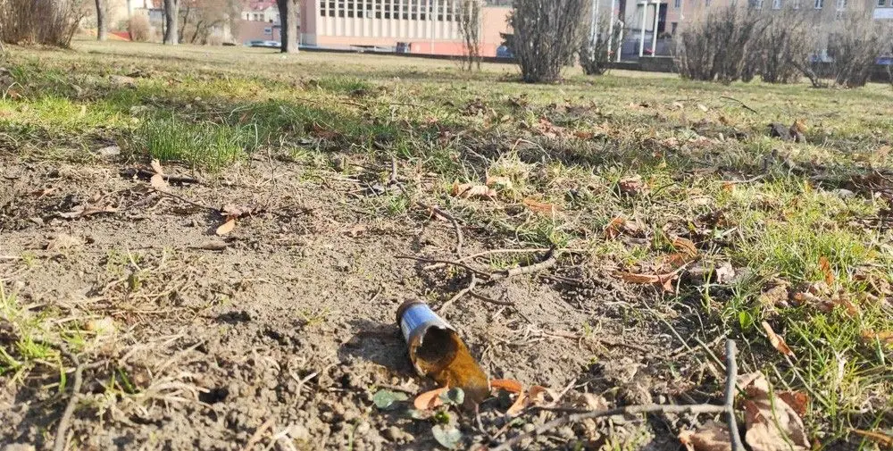 Libacje i bajzel przy Obrońców Helu w Bolesławcu